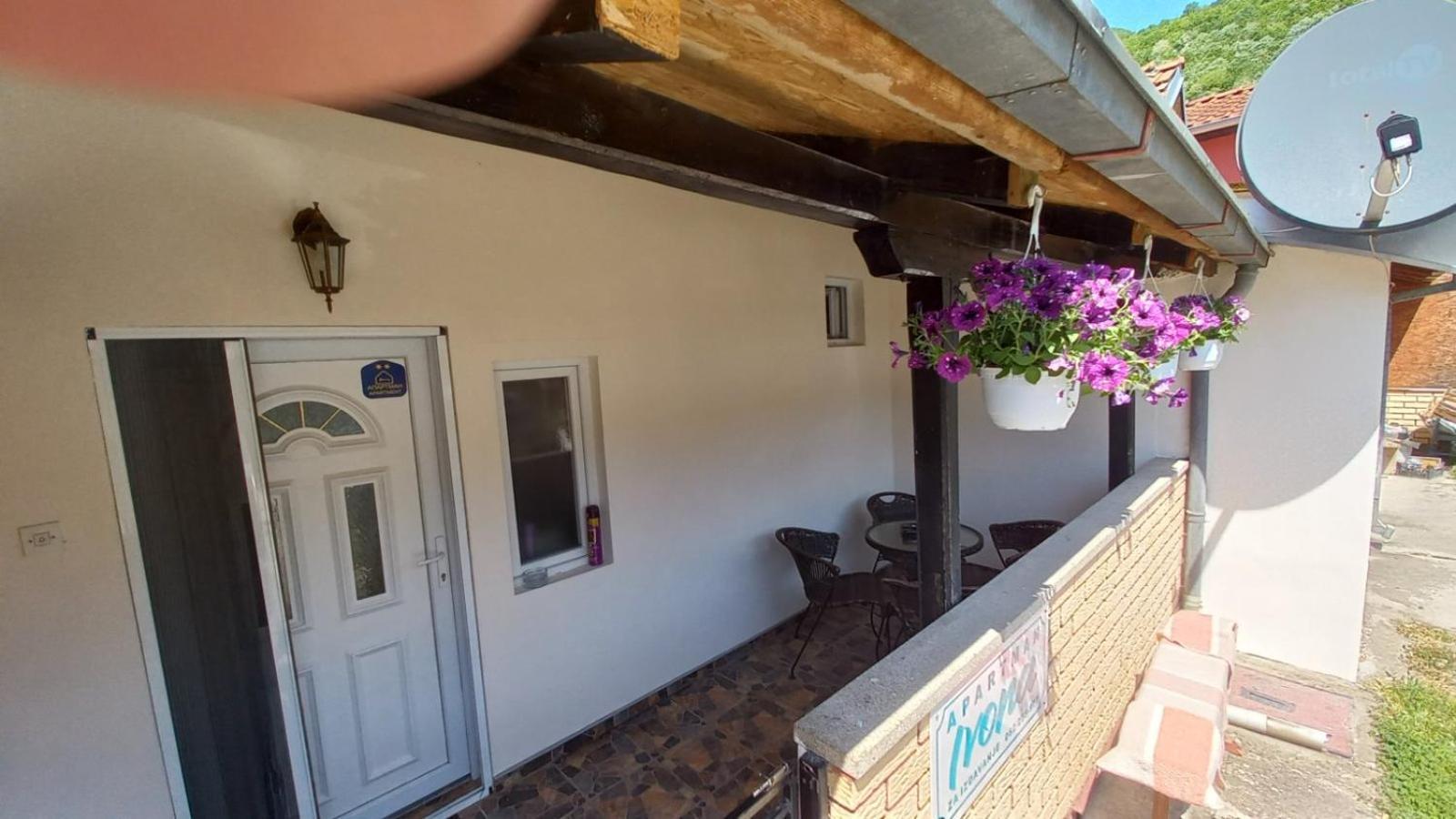 Apartman Ivona Ovcar Banja Esterno foto